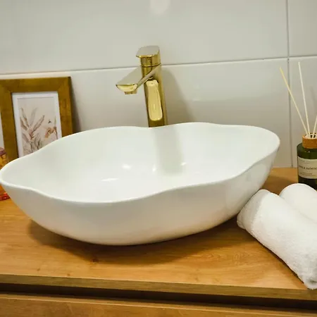 Maella Garden 扎达尔